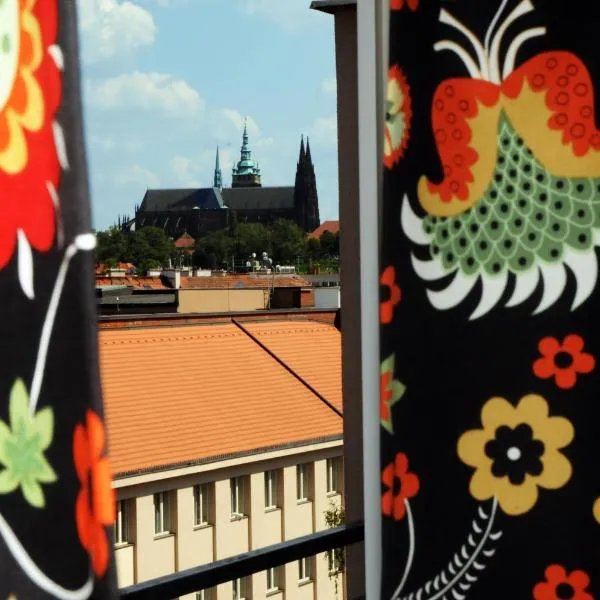 Panorama Prague Castle with Terrace, hotel v Pragi