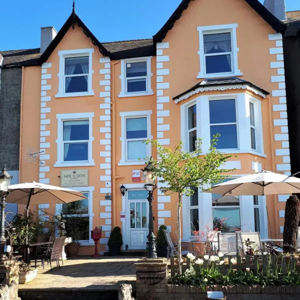 Min y Don Guest House, hotel v destinaci Llanfairfechan