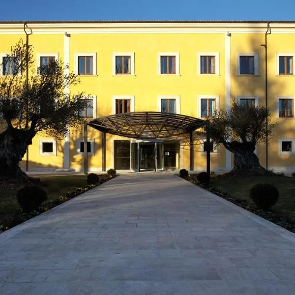 La Dimora del Baco Hotel, hotel en LʼAquila