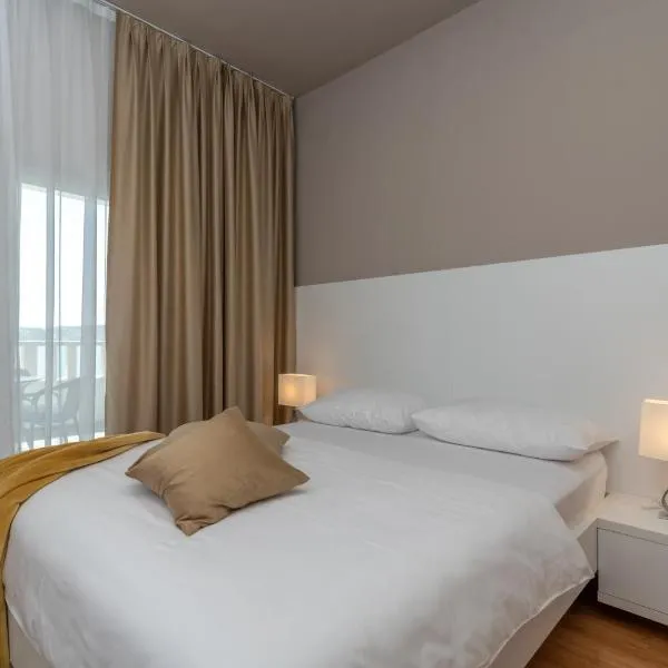 Villa Ana Trogir, hotel in Trogir
