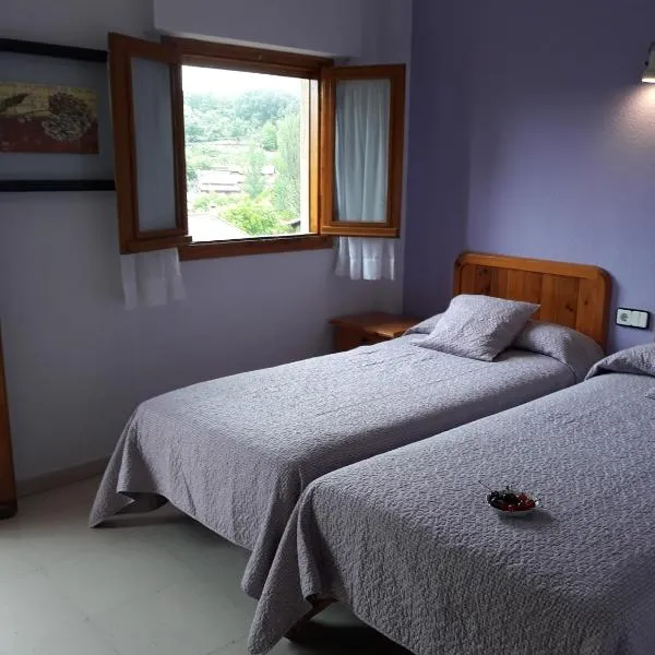 Hostal Rural El Campito, ξενοδοχείο σε San Martin del Castanar