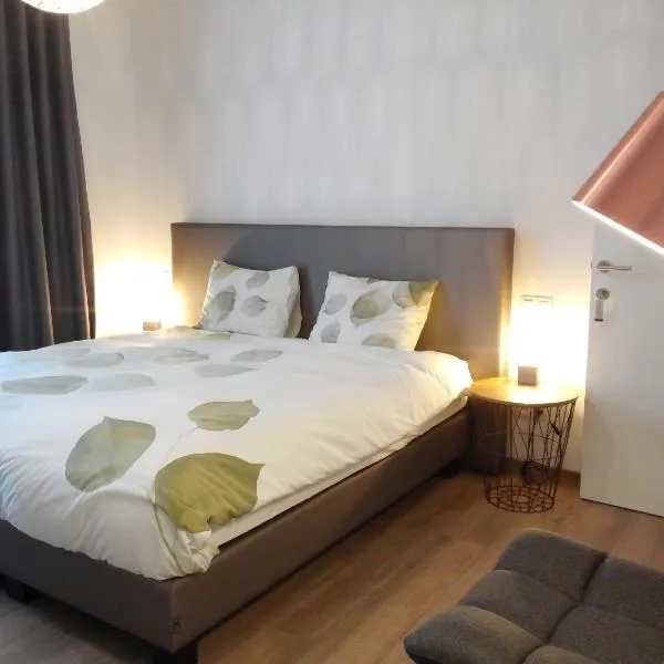 Pluimpapaver Hotel & Glamping, hotel v destinaci Aarschot