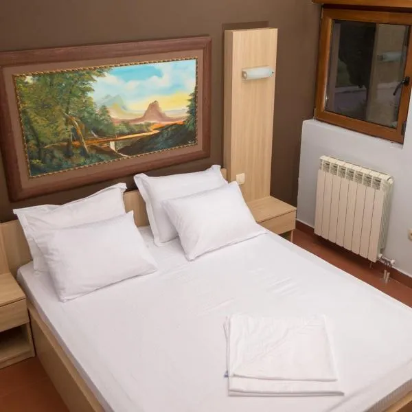 Hotel Perjanik, ξενοδοχείο σε Danilovgrad