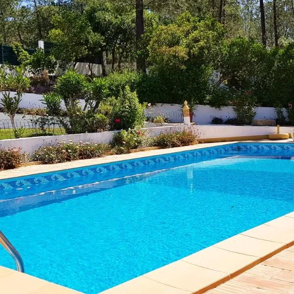 Casa da Mae, hotel in Salir