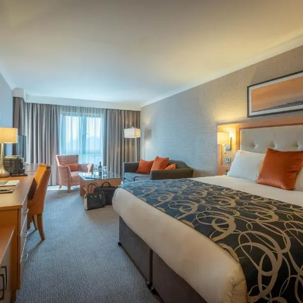 Clayton Hotel Leopardstown, hotel in Leopardstown