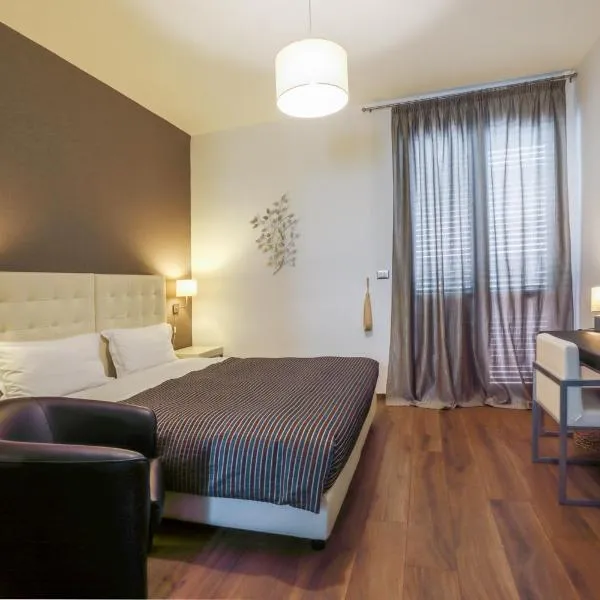 B&B Night&Day, ξενοδοχείο στο Ρέτζιο ντι Καλάμπρια