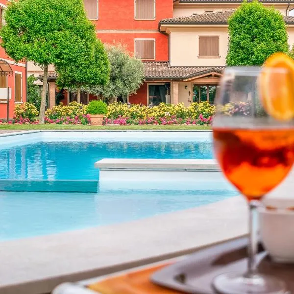 Hotel Tre Torri, hotel a Medolla