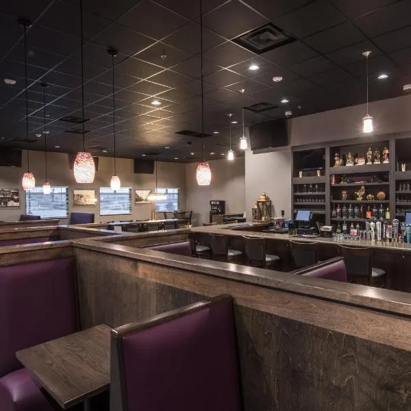 Astoria Hotel & Event Center、ディキンソンのホテル