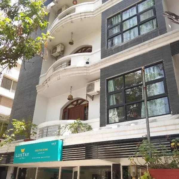 卢克斯戴住宿加早餐旅馆，位于班加罗尔的酒店