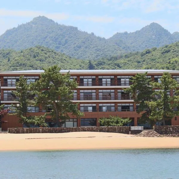 Miyajima Seaside Hotel, Hotel in Miyajima