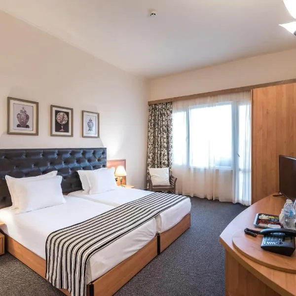Lotus Family Hotel - Free Parking, hotel i Sunny Beach
