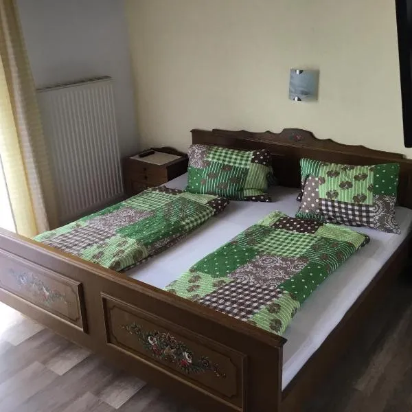 Gasthof Wadl, Hotel in Feldkirchen in Kärnten