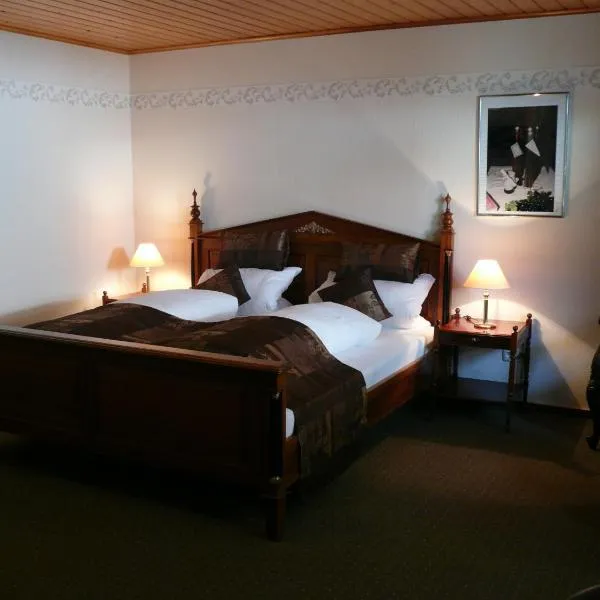 Weingasthof Zum weißen Roß, hôtel à Osthofen