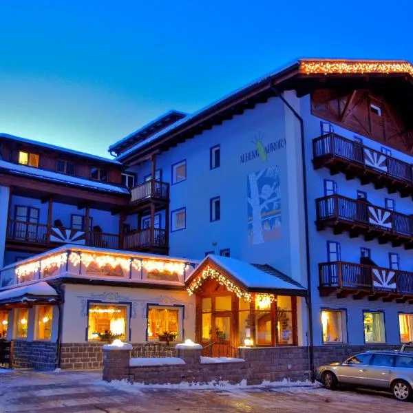 Hotel Aurora, ξενοδοχείο σε Canazei