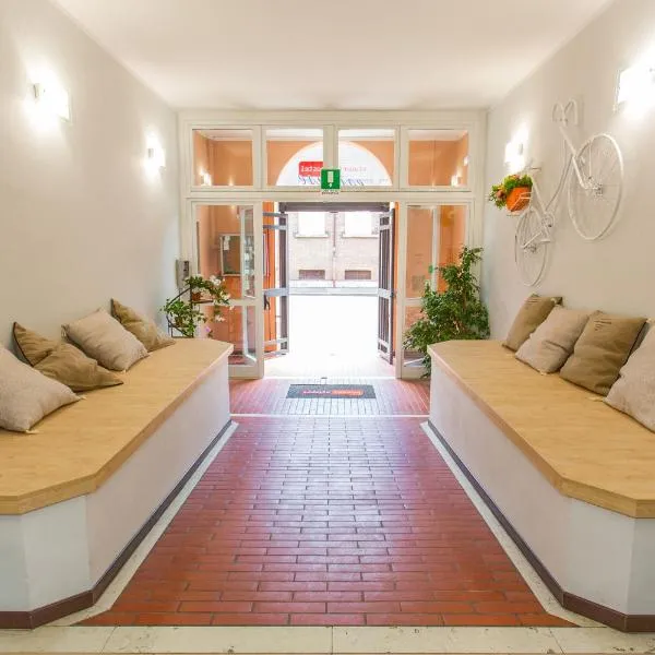 Student's Hostel Estense, ξενοδοχείο στη Φεράρα