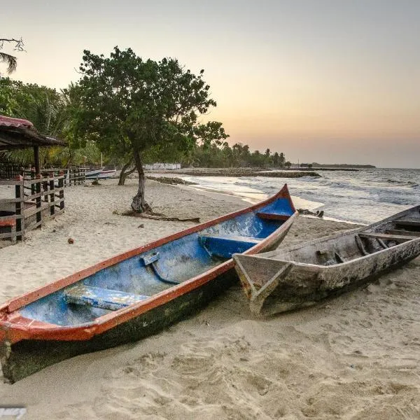 Cabañas Los Juanchos Coveñas, ξενοδοχείο σε Covenas