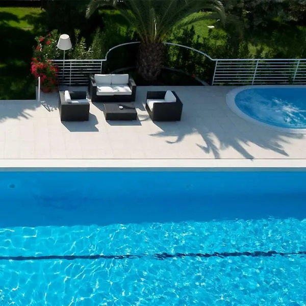 Hotel Palace Magnolia SPA, khách sạn ở Tortoreto Lido