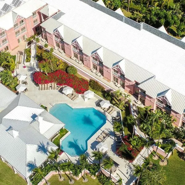 Comfort Suites Paradise Island, hotel v destinaci Nassau