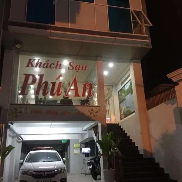 Khách sạn Phú An, hotel in Cà Mau