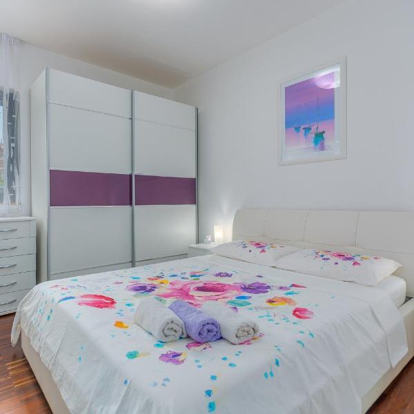 Luxury apartment Lella