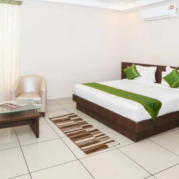 Treebo Durga Boji Grand, Gonikoppal Town, hotel a Gonikoppal