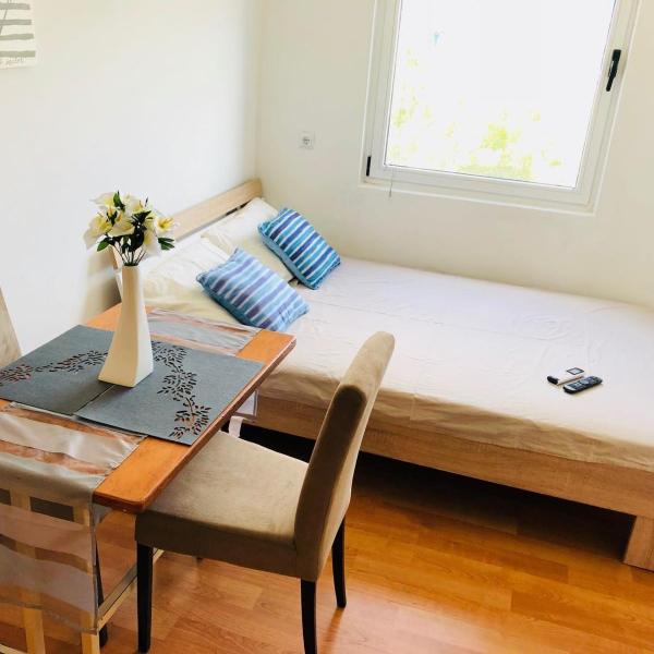 Rooms for two with private bathroom near Split center