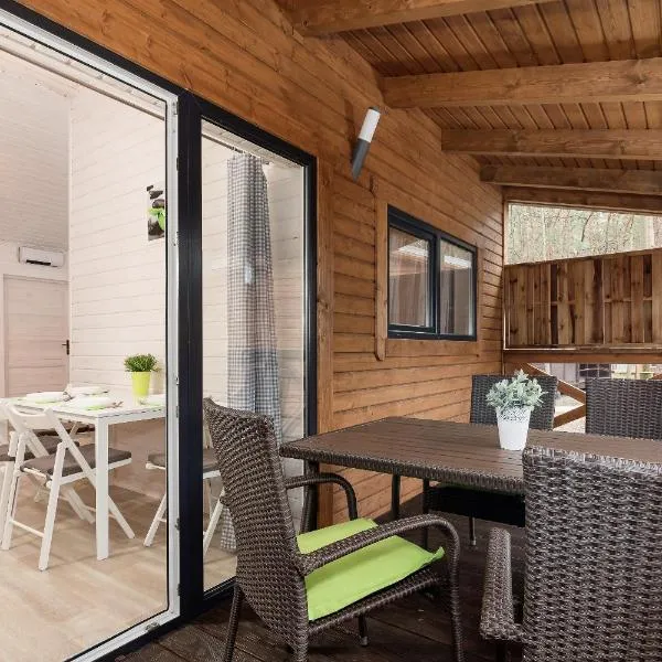 Domki "Arkadia", ξενοδοχείο σε Pobierowo