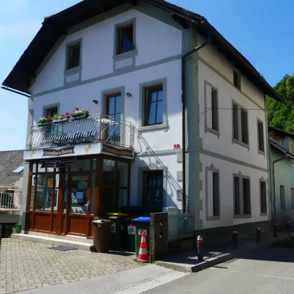 Travellers' Haven Hostel, hotel en Bled