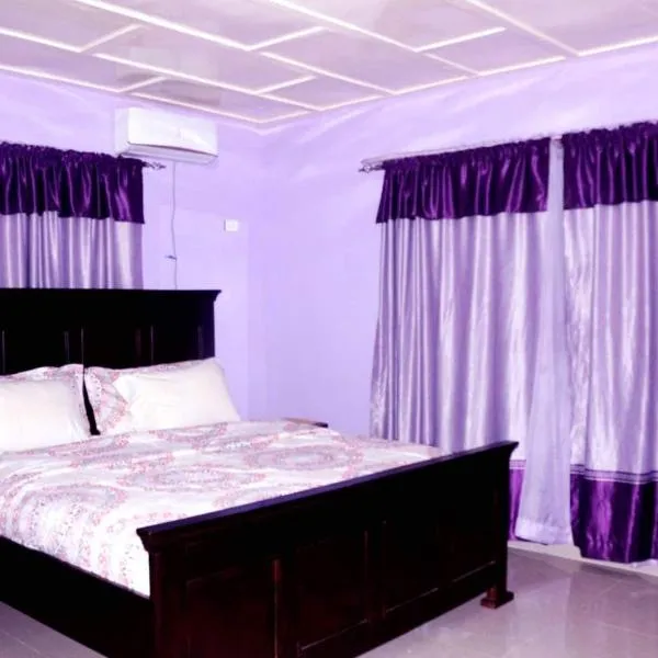 Montgomery Brother Estate, hotel in Natrina