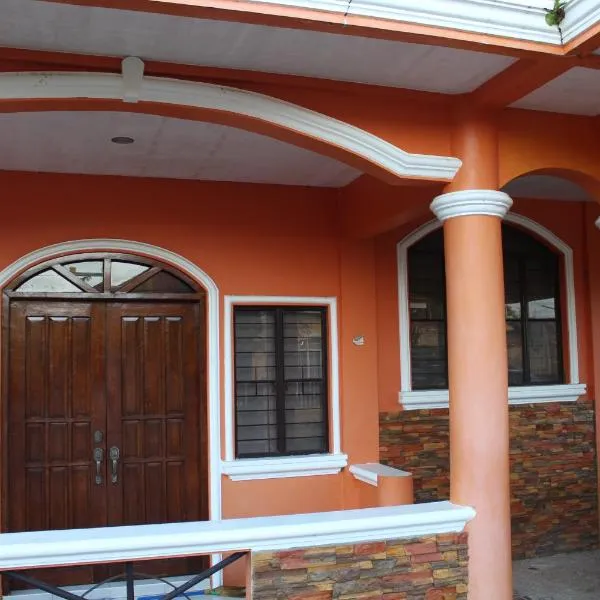Touristlink Homestay, hotel in Donsol