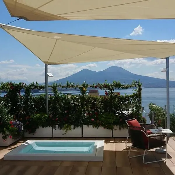 Grand Hotel Vesuvio, hotel em Nápoles