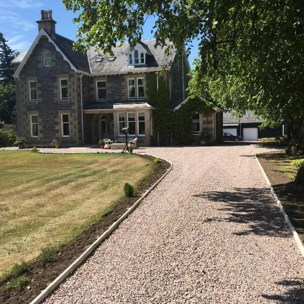 Mount Barker, Hotel in Grantown-on-Spey