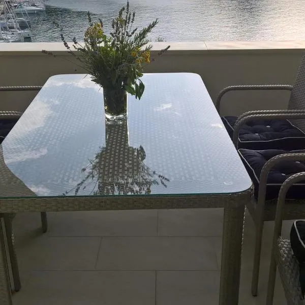 Apartman Zaklopatica, hotell sihtkohas Lastovo