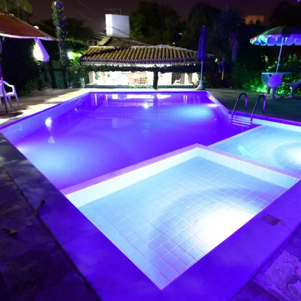 Hotel Pousada Ipitanga IV, hotel a Lauro de Freitas