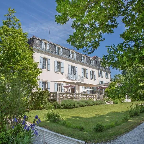 Logis Hôtel Restaurant Château Bellevue, hotell sihtkohas Cazaubon