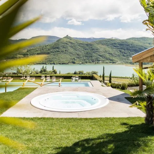 Hotel Hasslhof, отель в городе Кальдаро