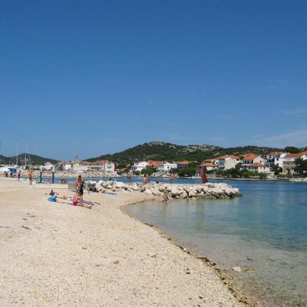 Brošćica 16