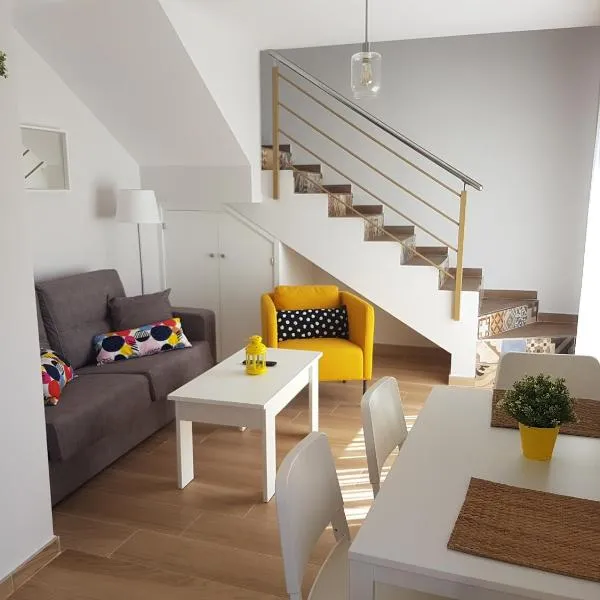 Apartamentos Los Corralejos, hotel in Fuengirola