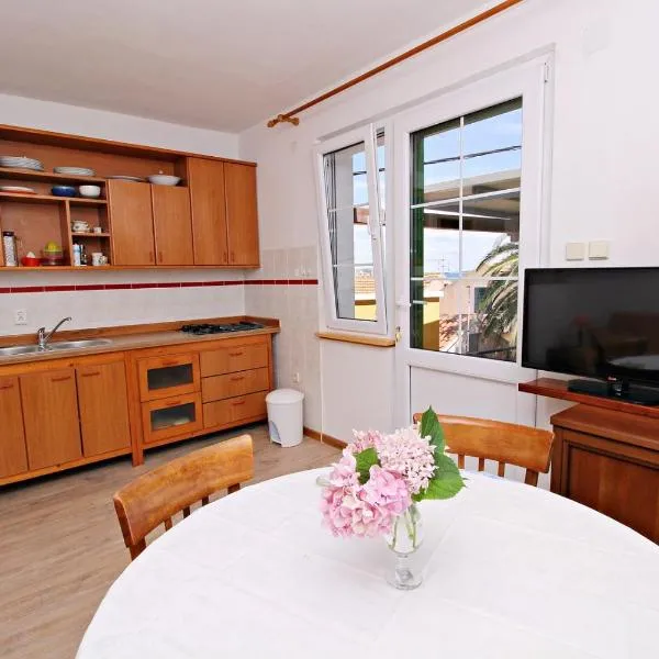 Filipi Apartment – hotel w mieście Sali