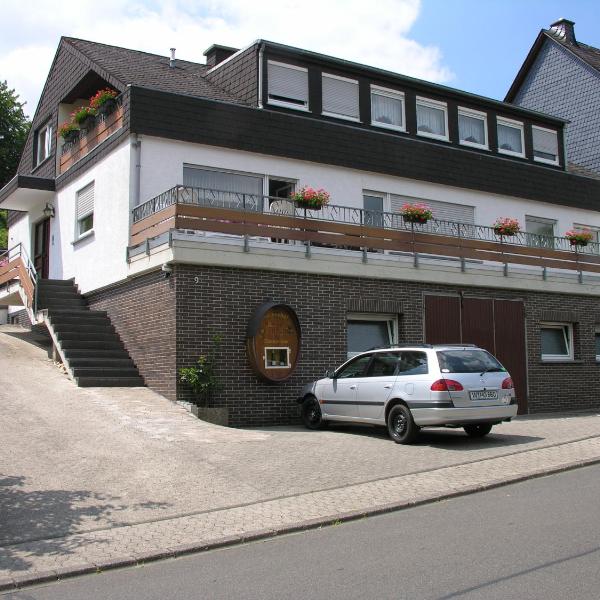 Weingut & Gästehaus Mees