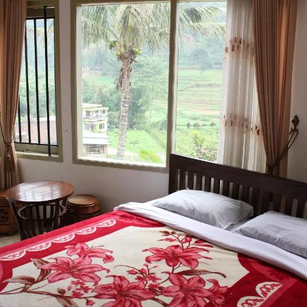 Villa KenDedes Garden, hotel in Batu