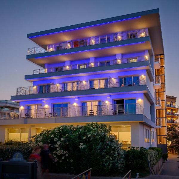 Hotel Tritone