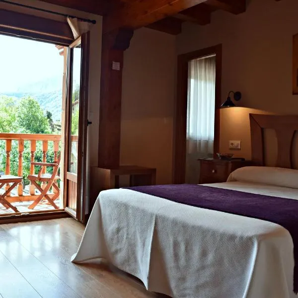 Posada Valle del Oso, hotel in Lerones