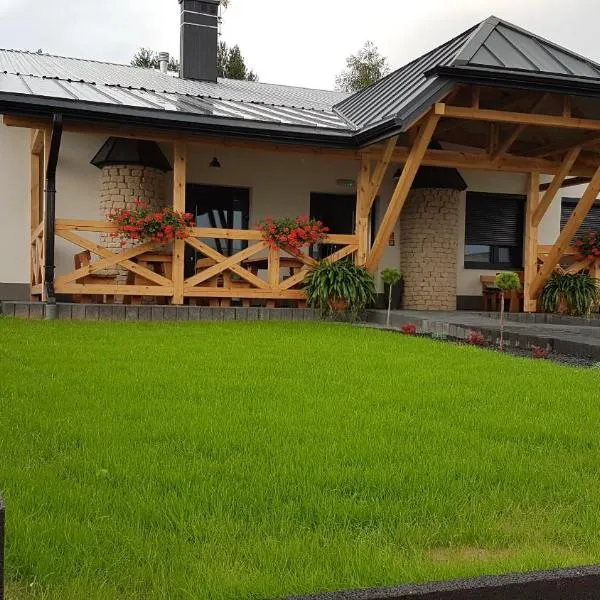 Kryształowa Józefów, hotel in Józefów