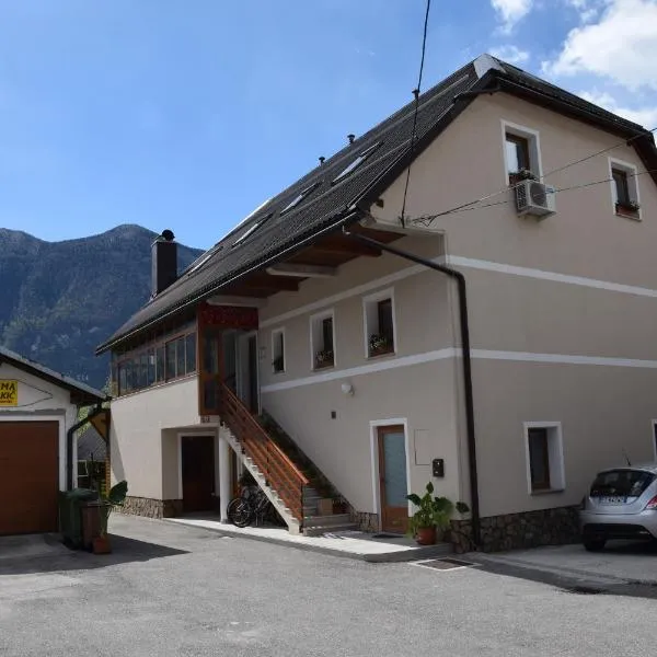 Apartments Mrakič, hotel din Bovec
