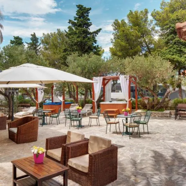 Hotel Villa Adriatica - Adults Only, hotel in Supetar
