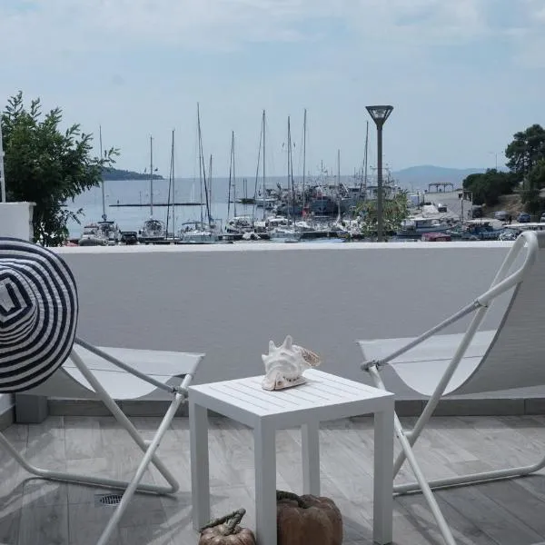 Aqua Marine, hotel v destinaci Neos Marmaras