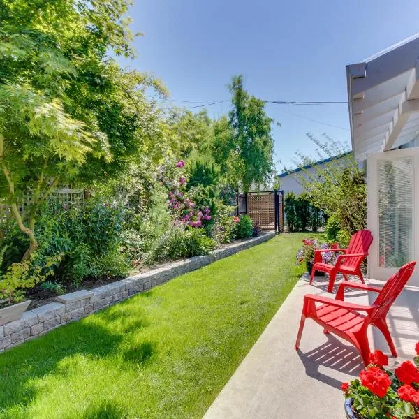 Cultural Cottage in Old Town Anacortes, Hotel in Anacortes