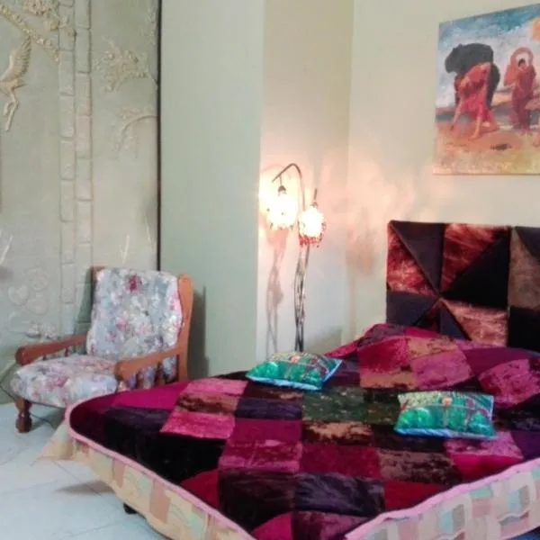 Domskazka, hotel em Bruchim Qela' Alon