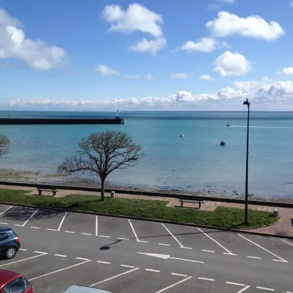 Le Querrien, hotel u gradu 'Cancale'